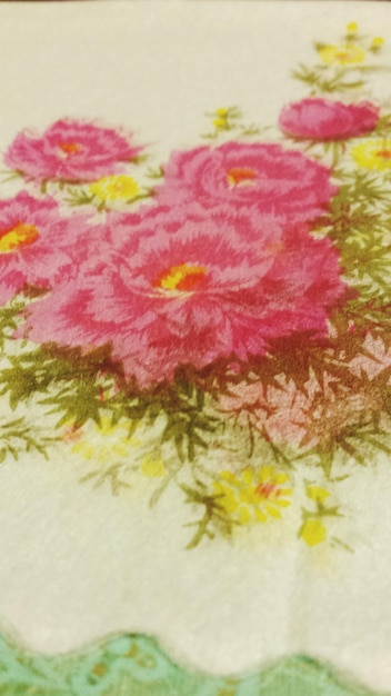 Zbliżenie na ręcznie wyszywany detal